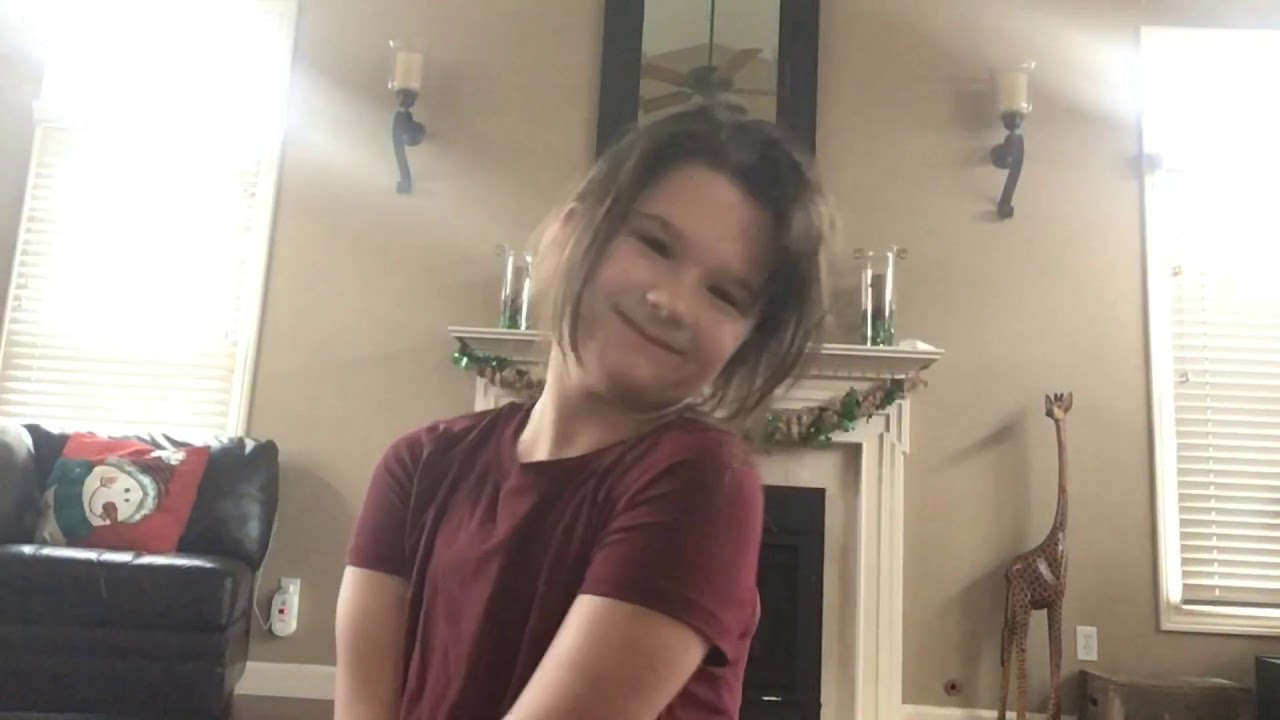 Anna’s Walking Handstand - YouTube
