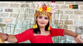 Video thumbnail of "Bau Tengkong  Goyang juluq semeton..."