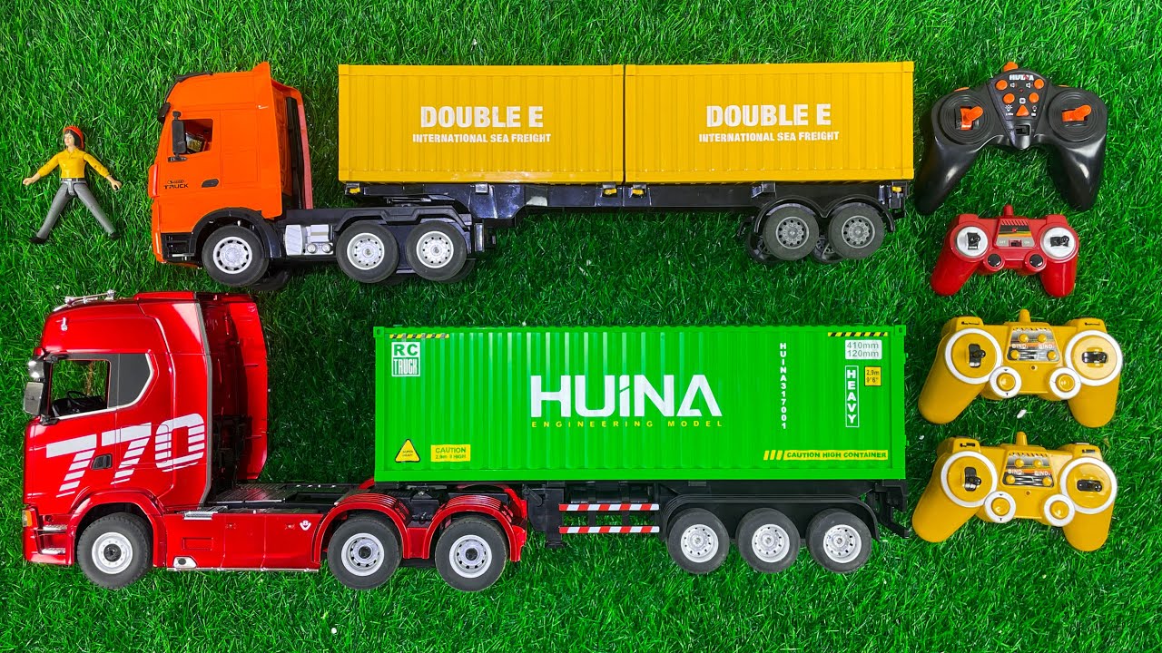 Распаковка большого радиоуправляемого грузовика-контейнера Scania, масштаб 1:20.