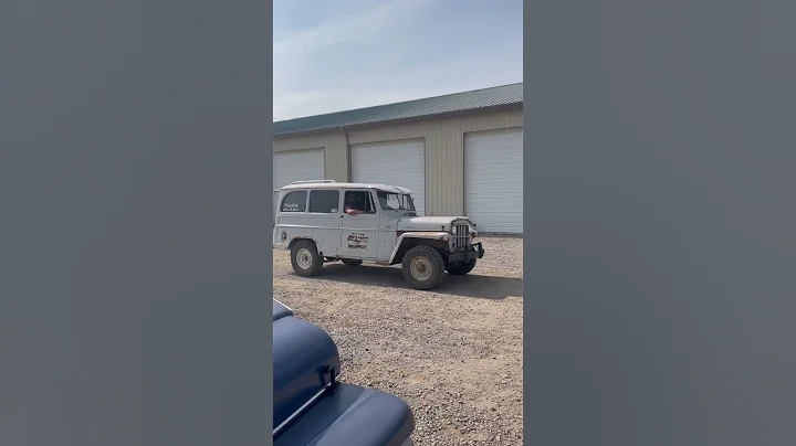 Epic Willys Adventure- Lining up for the start to their Race