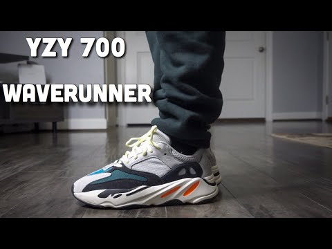 how do the yeezy boost 700 fit