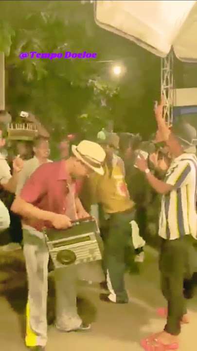 Joget jadul emang asiiiik #jamandoeloe #music #dangdut #jadul #lorenza