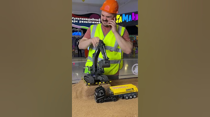 BuildeRC is helping remote controlled cars 🚧 #cartoon #experiment  #funny #fail#shorts