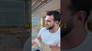 caddede çıplak koşuyorum artık