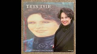 Tess Ivie - I Let Love (Make A Fool Out Of Me)