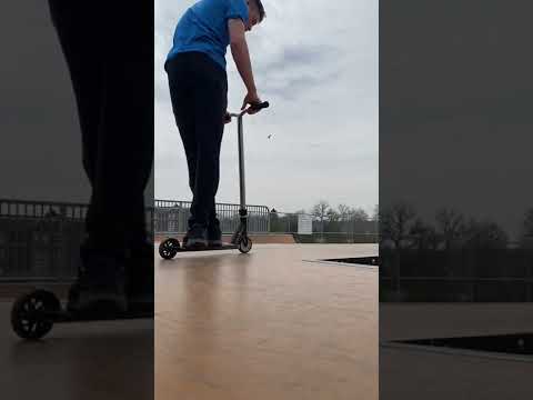 Triple whip crossfoot