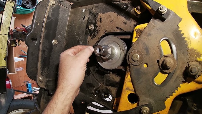 Husqvarna Automower wheel motor disassembly, greasing and bearings