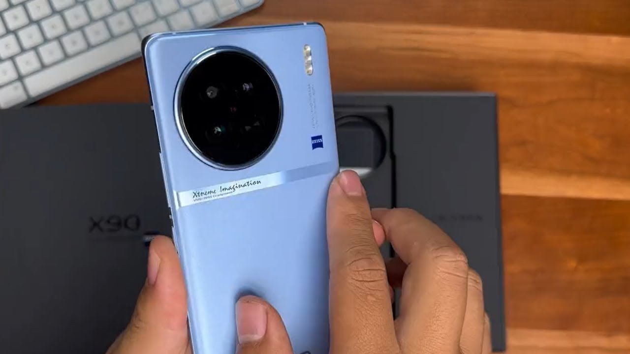 video Vivo X90 5G 2022