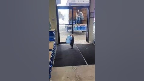 Little Helper!!!!! join our fb group at LifeCoachEddy.com #CoachEddy