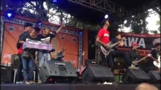 THE Choky Orange - Persija Melumpuhkan Logika (Live) pondok kopi