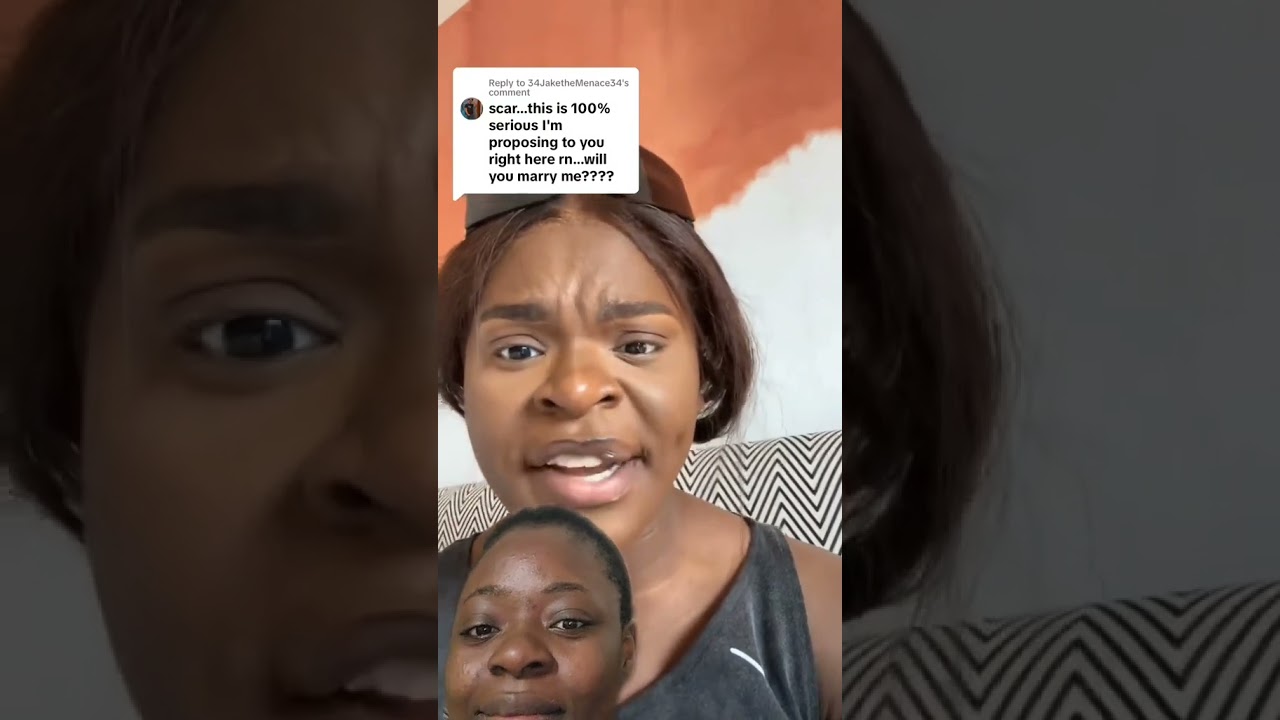 scar lip this is so funny 😂