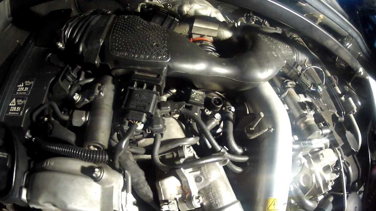 2008 Mercedes Benz GL320 CDI air pipe infront of accessory belt removal ...