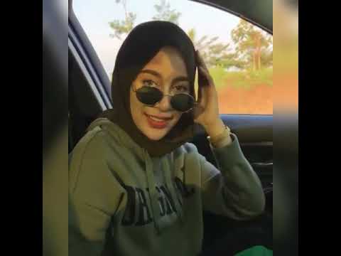 VIRAL !!! KIKI CHALENGE VERSI HIJABERS