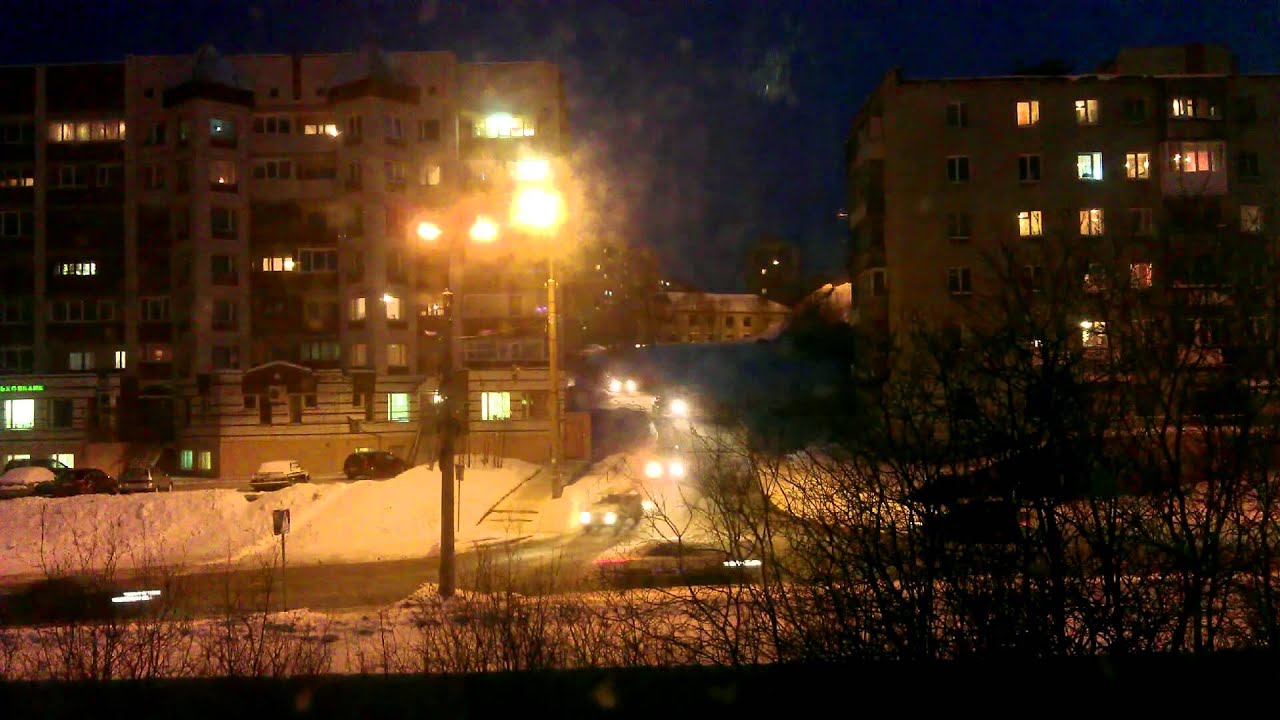 Вид из окна больницы. Ночь из окна больницы. Вид с окна больницы. Ночной вид из окна больницы.