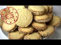 La Deliziosa (Hazelnut Creme filled Cookies)