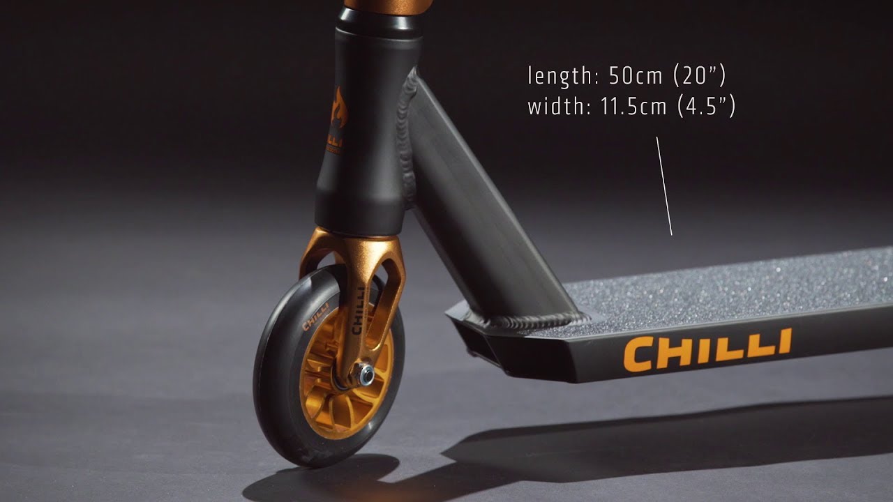 CHILLI PRO SCOOTER Stunt Roller Scooter REAPER CROWN Scooter shinny gold Park 