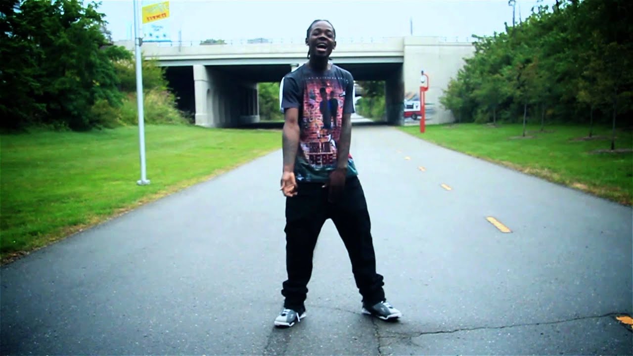 YouTube पर CashKidd-I Be Stuntin (Official Video) देखें