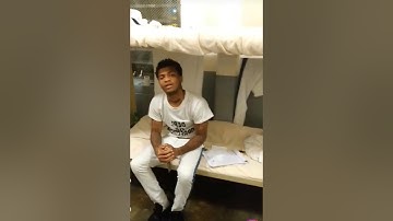 Prisoners show off their weapons before MASSIVE brawl #prison #prisonstories #subscribe