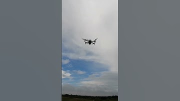 BRUSHLESS DRONE FLY STABLE THAn BRUSH MOTOR DRONE
