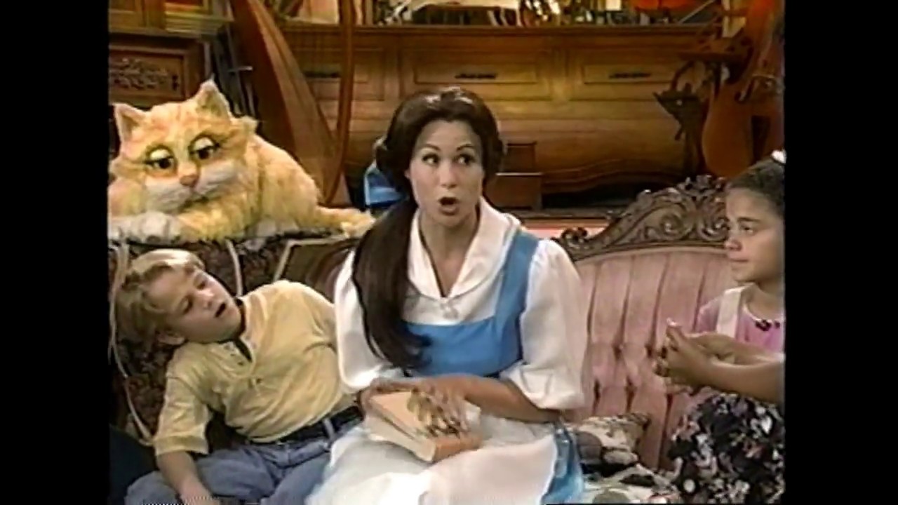 Disney's Sing Me a Story with Belle - 