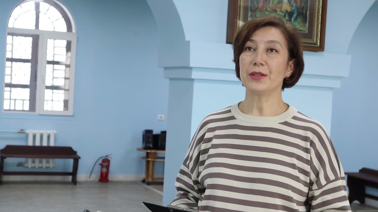 Директор воскресной школы Собора ПЕтра и Павла Новотроицка Ю  Канаева о ремонте трапезной