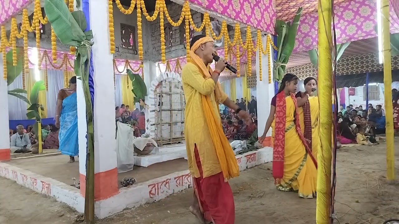 Hare Krishna, Hare Krishna, Krishna Krishna, Hare Hare!