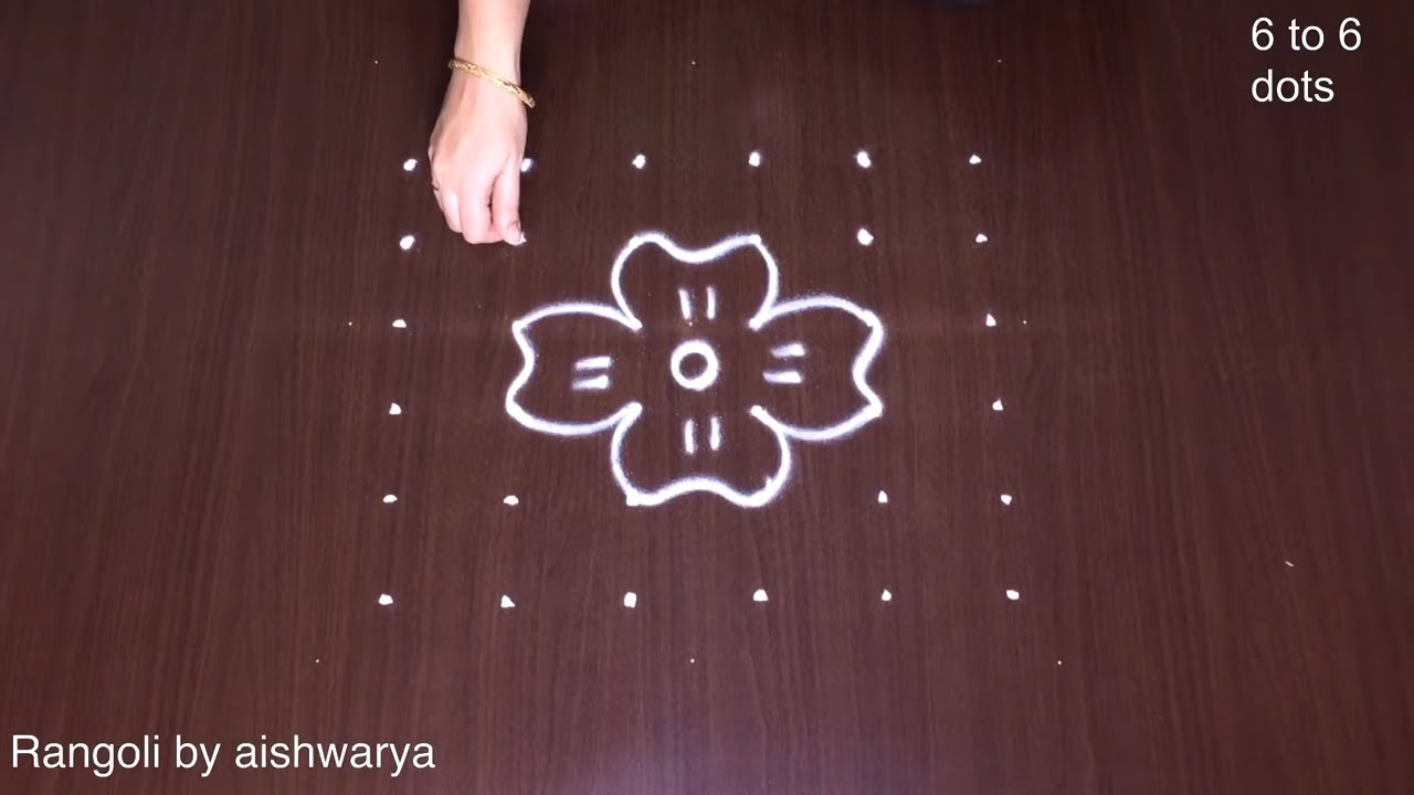 Pulli Varisai Different Flowers Chinna Kolam