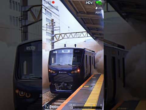 大炎上 相鉄線 爆発後、発車する。 #shorts #anime