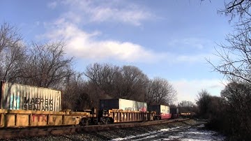 CSX Q135 in Hi Def at Shenandoah Junction,WV on 1/7/14