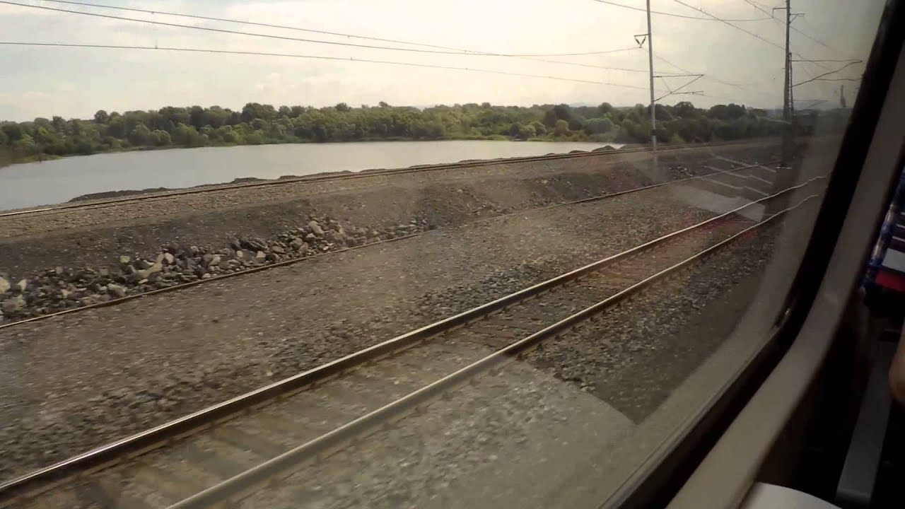 Jízda vlakem Os 2935 (ČD 471) měsíční krajinou mezi stanicemi Karviná-Darkov a Louky nad O. (FullHD)