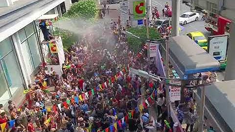 Lễ hội té nước Songkran Thái Lan