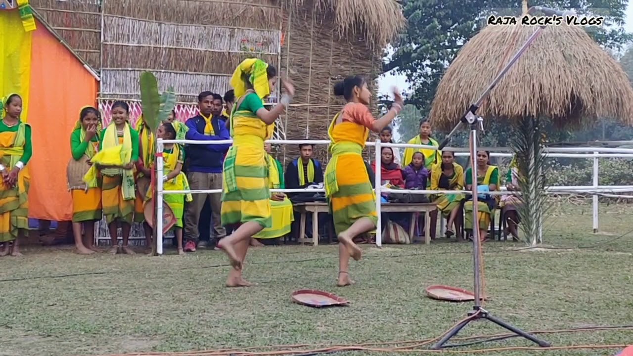 Gulapi Jazz Nach Re Gulapi||Group Dance||Flok Dance||Madhuri Gogai||Pushuna Utsav ...