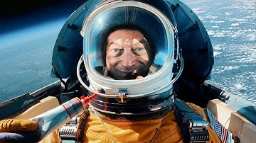 Flying the U-2 Spy Plane 70,000 Feet to the Edge of Space With Gary Sinise