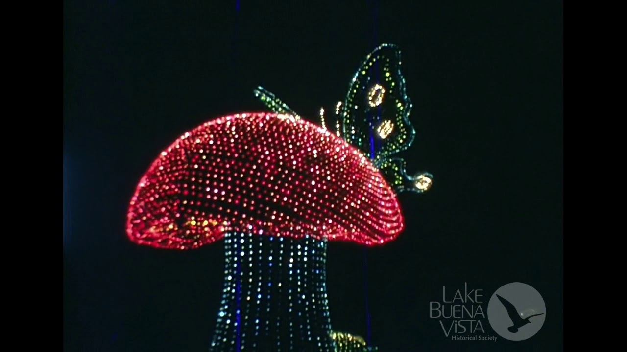 Main Street Electrical Parade - July 1978 - YouTube