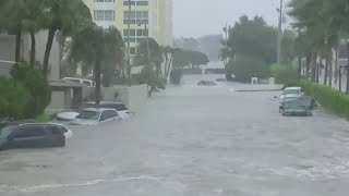 Hurricane Ian slowly moving onto Florida Gulf Coast