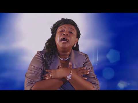 MAMA ESTHER -