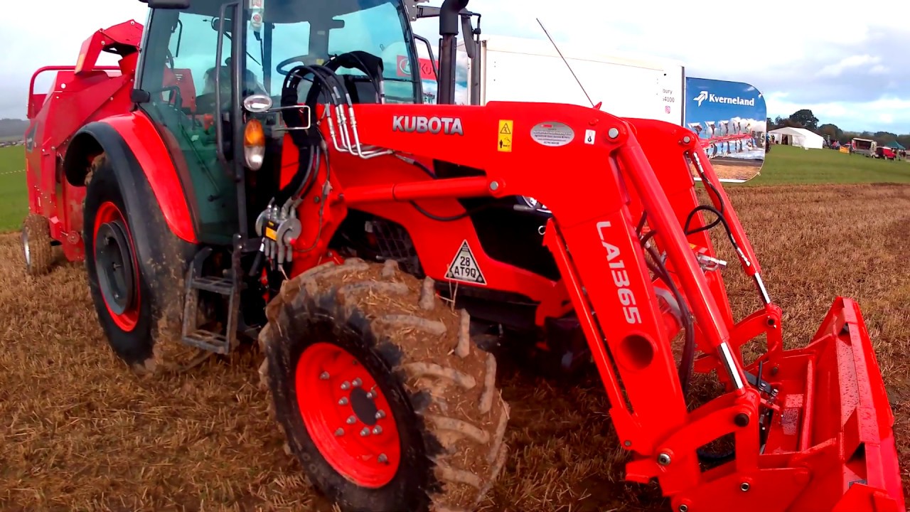 2018 Kubota M4072 Hydraulic Shuttle 3.3 Litre 4-Cyl Diesel Tractor (74 HP)