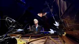 Baby&#39;s in Black - Brad Mehldau Trio (Live)