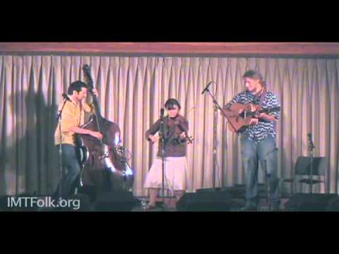 Lamplighter's Hornpipe / Suffer the Child, perform...
