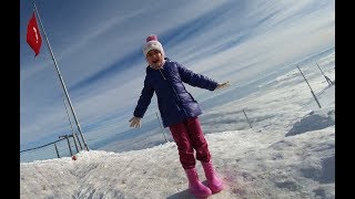 Download Olİmpos Tahtali Teleferİk. 2.365 Metrede Kar Keyfİ .elİf Sonunda Kar Ile Oynadi Video MP3 Olİmpos Tahtali Teleferİk. 2.365 Metrede Kar Keyfİ .elİf Sonunda Kar Ile Oynadi