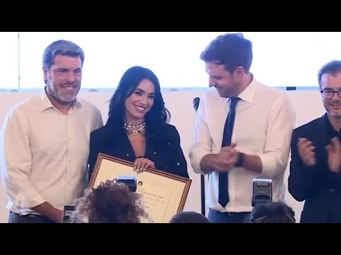 Tras llenar Vélez, Lali fue declarada como Personalidad de la Cultura porteña