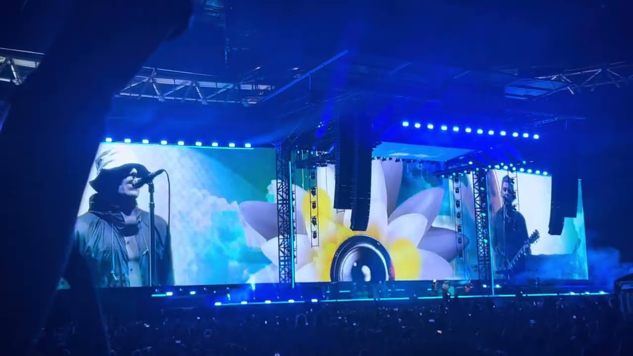 Oasis - Live Forever - 30/07/2025 - London, England - YouTube