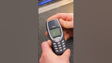 The classic Nokia 3310 and the snake game #shorts