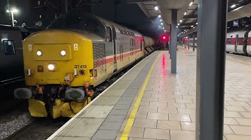 37419 ‘Carl Haviland’ & 37716 RHTT arrive at Leeds 30/11/2022