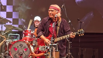 IWAN FALS - Aku Sayang Kamu , live at Pancoran Jakarta 14 Juni 2025 . Gaung Merah