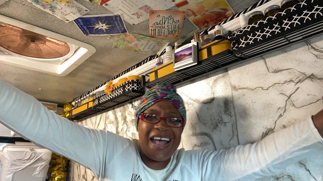 🔴 Living In My Van Windstorm In Pahrump Nevada & I’m Out Of Propane