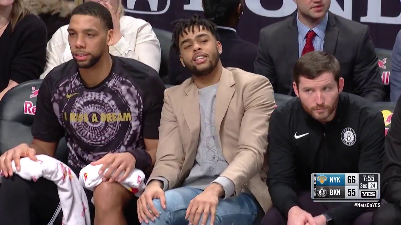 D’Angelo Russell Technical Foul for Clapping on the Bench! (15/1/18 ...