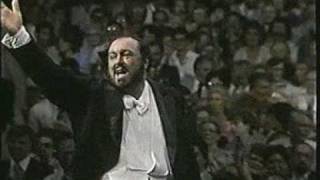 Luciano Pavarotti. 1987. Nessun dorma. Madison Square Garden. New York chords