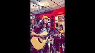 Live footage at Redrum records (pathetic realtor original song!)