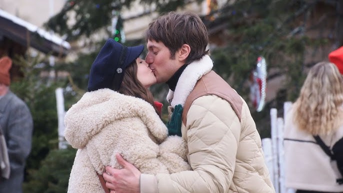 Emily & Gabriel | Kiss Scene | Emily in Paris - Season 4 Part 2 (Lily  Collins & Lucas Bravo) - YouTube